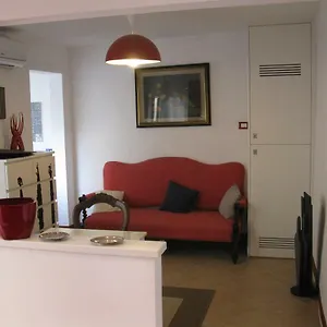 La Corte Del Silenzio Italia